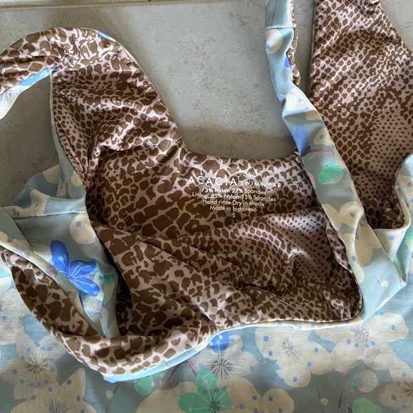 Acacia Blue Cherry Blossom Aspen Waikoloa Set Top Bottoms Size Small - Picture 3 of 6